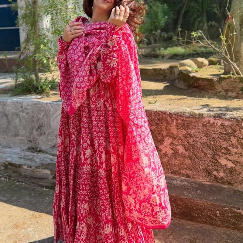 Premium Pure Cotton Anarkali Gown Kurta three Piece Set Rose Blossom Tiered - Image 6