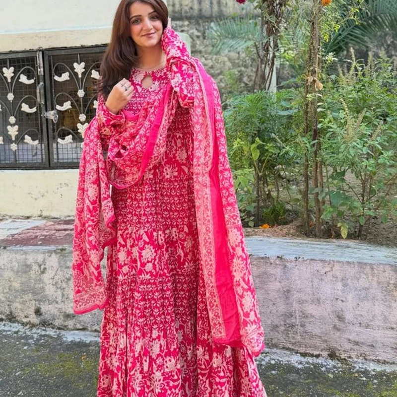 Premium Pure Cotton Anarkali Gown Kurta three Piece Set Rose Blossom Tiered - Image 8